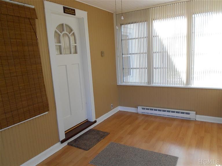 49 Johnson St, Lake Peekskill, NY 10579 Zillow