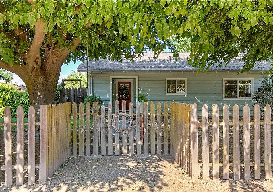 1st image of 28937 Upper Rd