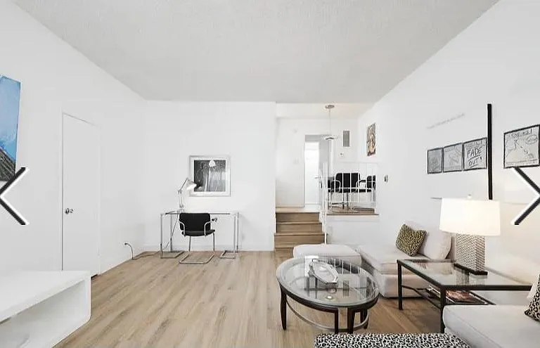 1119 Lincoln Blvd #2 — Photo 2