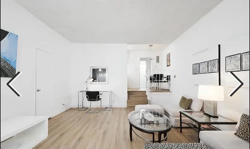 Building Photo - 1119 Lincoln Blvd #2