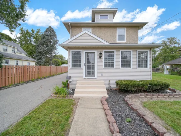 606 Saint Clair Ave, Jackson, MI 49202