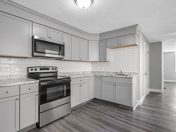 3rd image of 50-50 Willow St #52