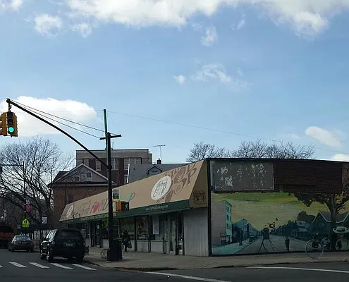 Rented by Mendy Realty Inc | media 18