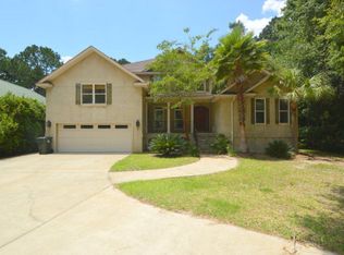 136 Palmera Ln, Brunswick, GA 31525
