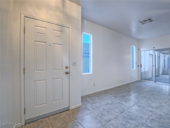 4th image of 10517 Morning Drop Ave