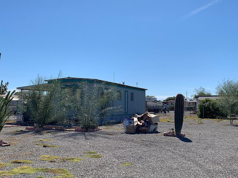 2nd image of 66798 Senora Dr