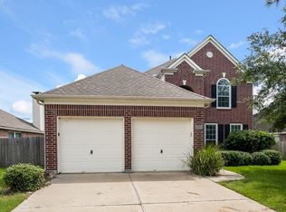 9510 Wakefield Village Dr, Houston, TX 77095