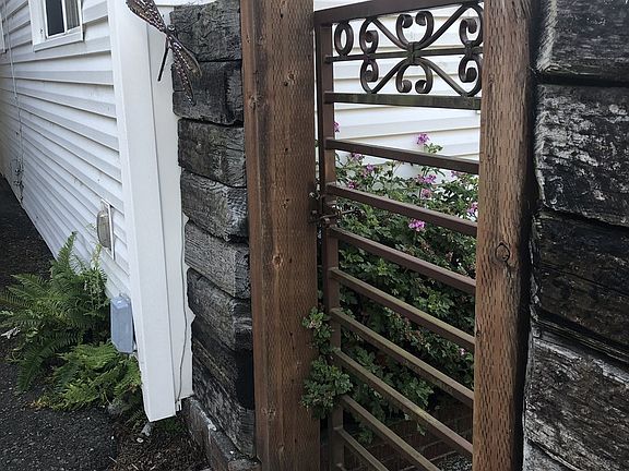 4th image of 1546 Woodland Dr
