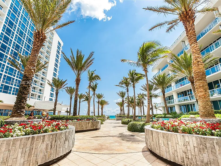 6799 Collins Ave #1603 — Photo 30