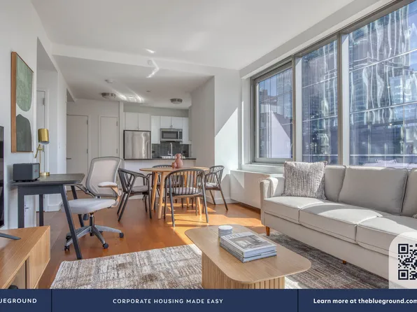 435 West 31st Street image 5 of 38