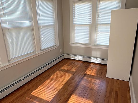 4th image of 1563-1565 Ella T Grasso Blvd #2