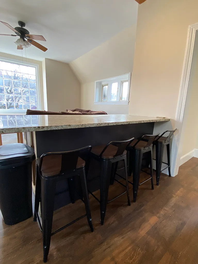 904 West 4th Street Apt. 3 - 1 — Photo 4