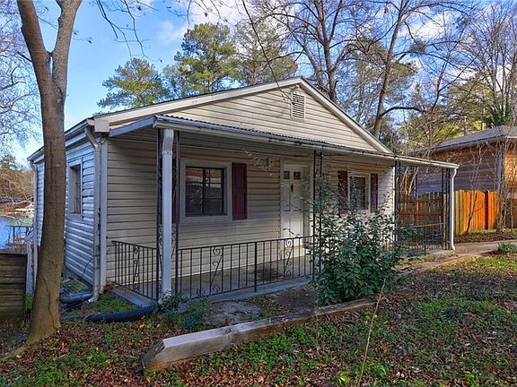 5th image of 8568 Lake Dr