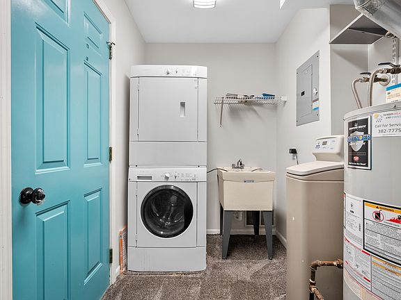 3rd image of 4128 W Centre Ave APT 205