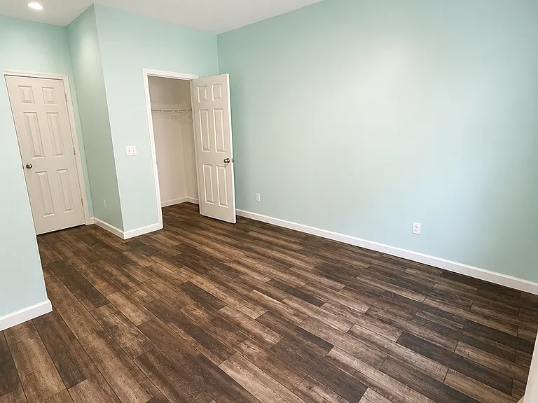 503 20th Ave N #1C — Photo 15