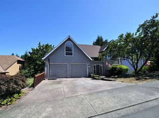 7694 SW Bayberry Dr, Beaverton, OR 97007