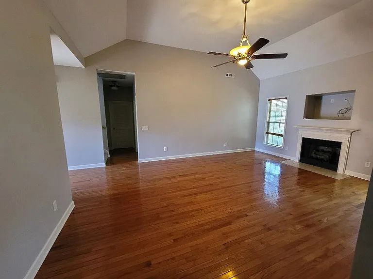123 Savo Bay — Photo 3