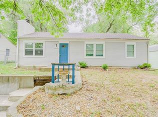 630 NE 45th Ter, Kansas City, MO 64116