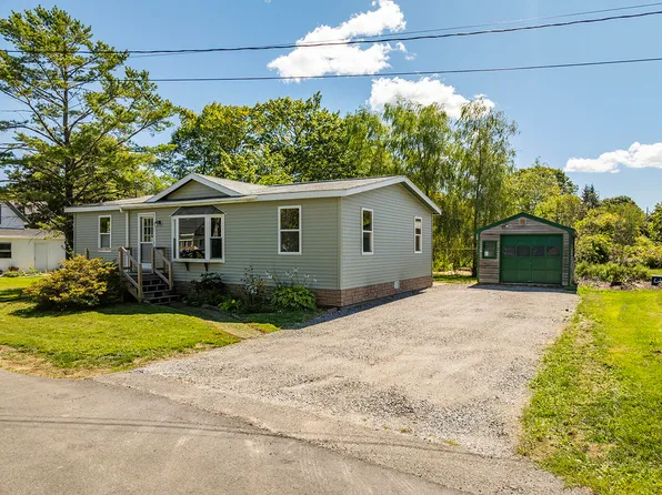 10 Prescott Street, Rockland, ME 04841