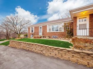5840 Western Ave, Omaha, NE 68132