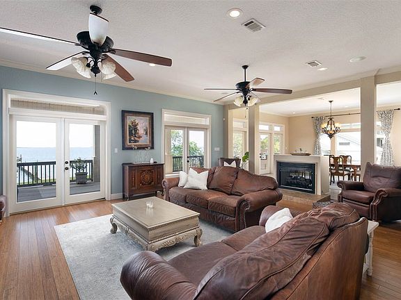 5th image of 5215 Soundside Dr