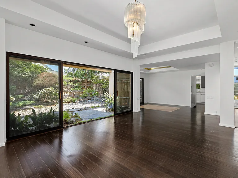 674 E Solana Cir — Photo 7