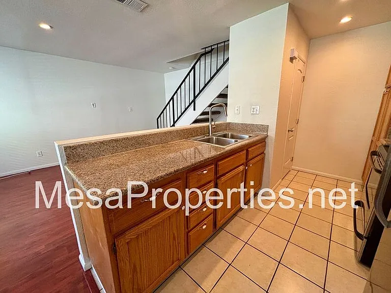 2365 Pepper St — Photo 8