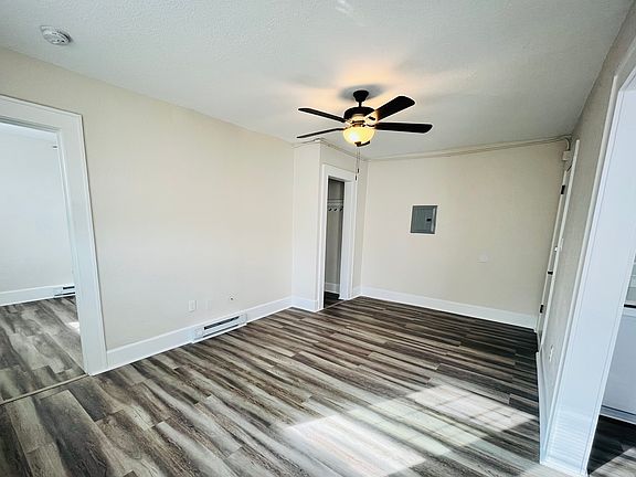 5th image of 360 13th Ave NE #53b842cad