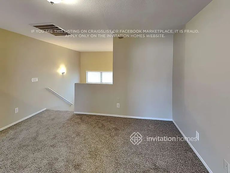 12808 N Main St — Photo 17