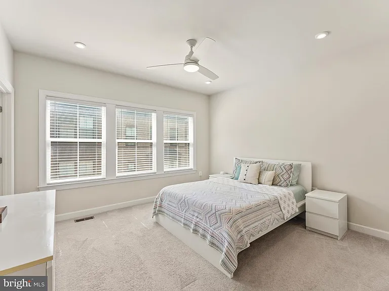 2841 Hokie Ln — Photo 24