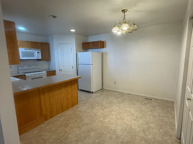 1397 Rockridge St #1397 — Photo 7