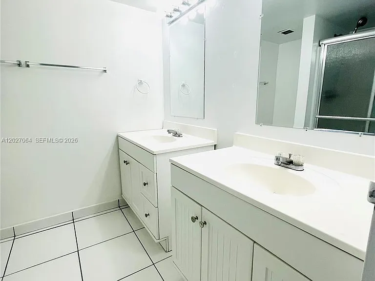13499 Biscayne Blvd #1613 — Photo 10