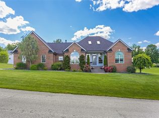 126 Harding Dr, Fayette City, PA