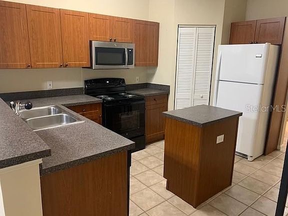 3rd image of 2250 Portofino Pl #237