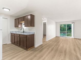 Charbern Apts - In The Heart of Milwaukie Oregon, Portland, OR 97222