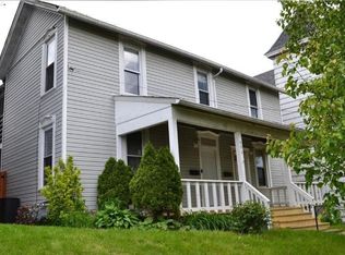 680 Broad St #A, Washington, PA 15301