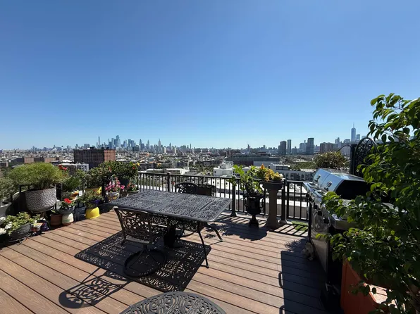 102 Ogden Avenue image 16 of 33