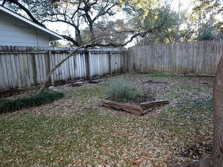 7101 Twisted Oaks Dr — Photo 9