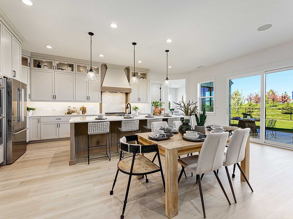 Plan 14 - Photo Similar