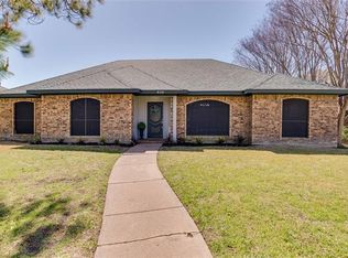 810 Autumn Lake Dr, Allen, TX 75002