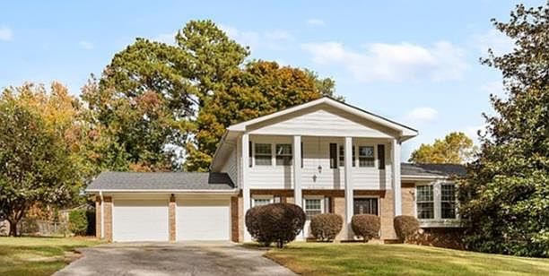 1st image of 108 Wellington Dr