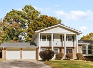 108 Wellington Dr, Greenwood, SC 29649