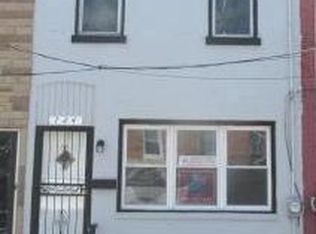 724 Spruce St, Camden, NJ 08103
