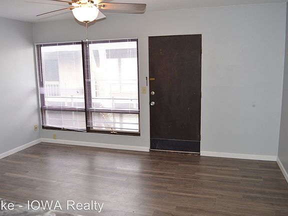 2nd image of 104 S 8th St Unit Unit 104 8