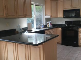 14915 NE 9th Pl, Bellevue, WA 98007