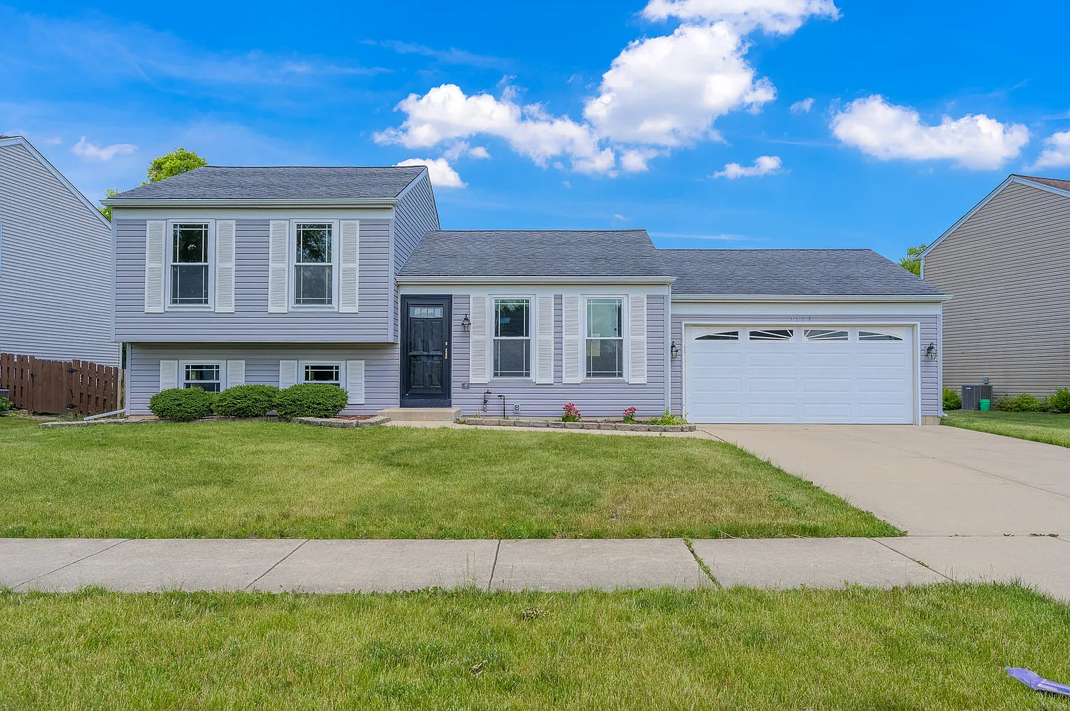 1173 Woodlake Dr photo 1