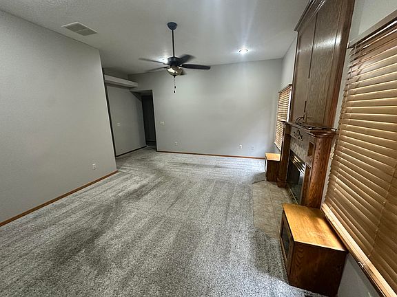 4th image of 3492 S Doris Avenue