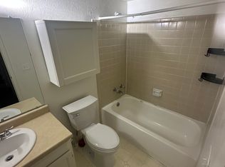 17662 E Loyola Dr, Aurora, CO 80013