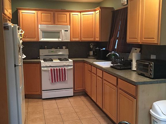 3rd image of 226 Princeton Ave