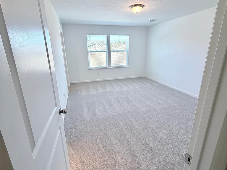 2113 Windward Cay Ln — Photo 25